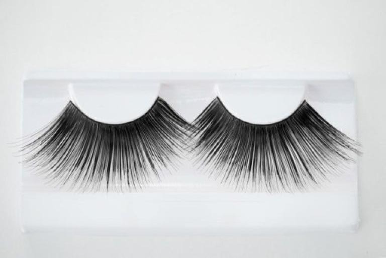 Faux-cils noirs extra longs + colle